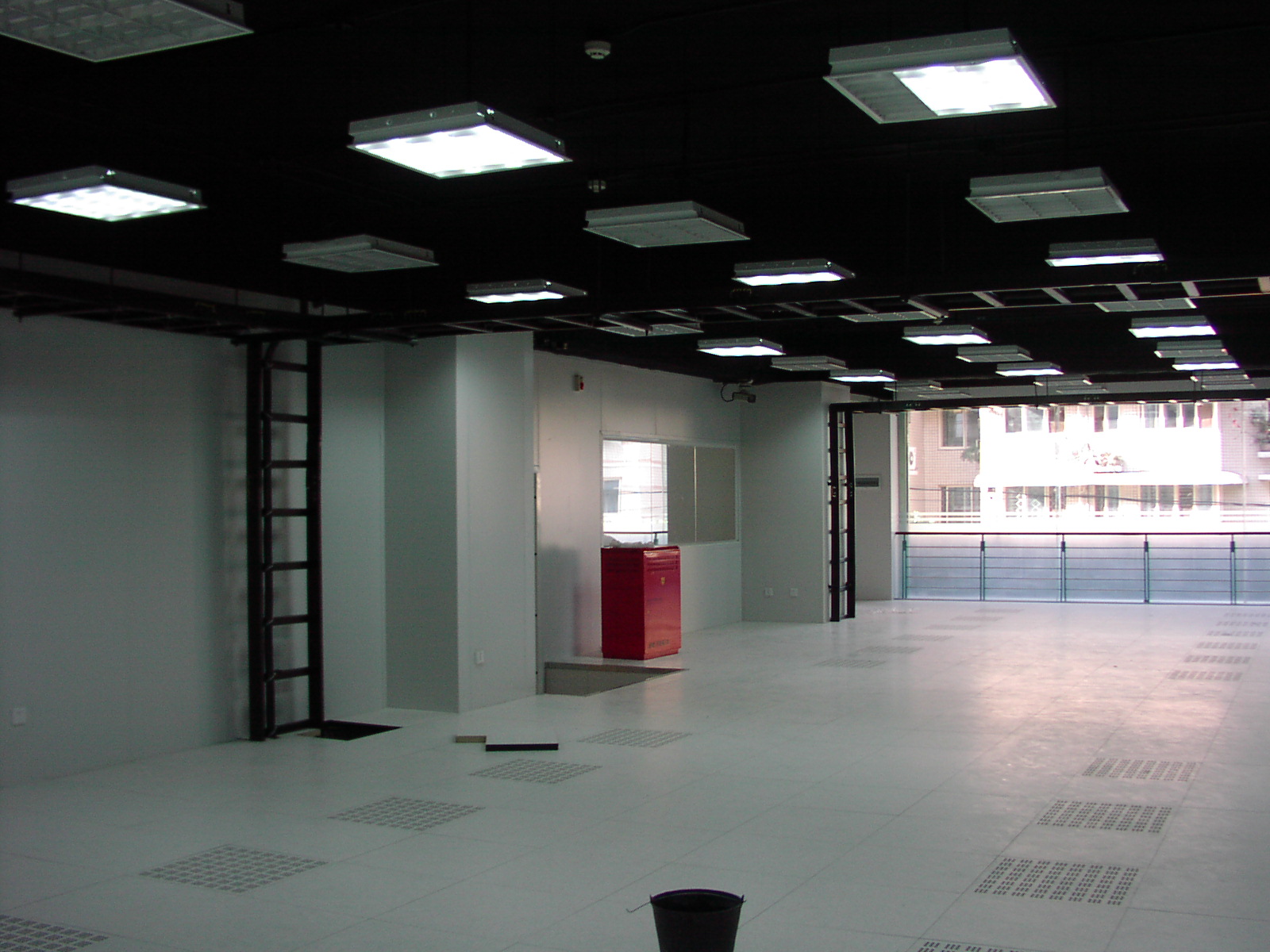 在機房建設中都有哪些內容要準備呢？